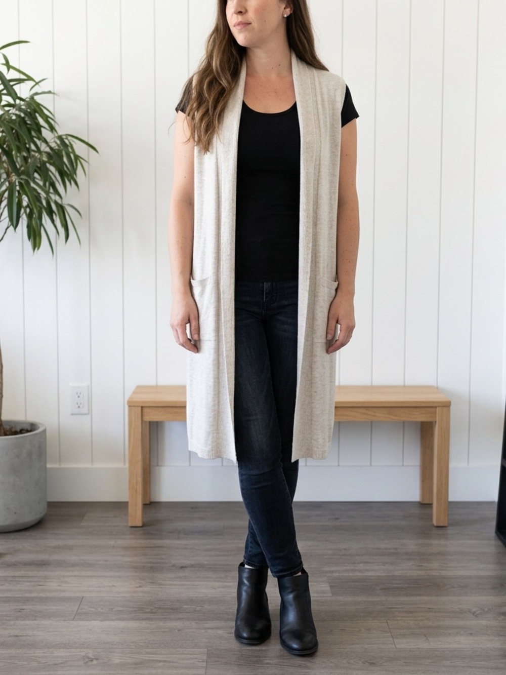 RW&Co. Beige Sleeveless Long Cardigan Vest S Oversized